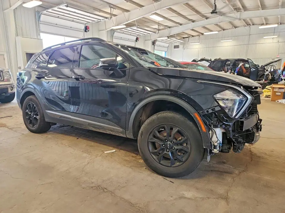 2023 KIA SPORTAGE X-PRO  