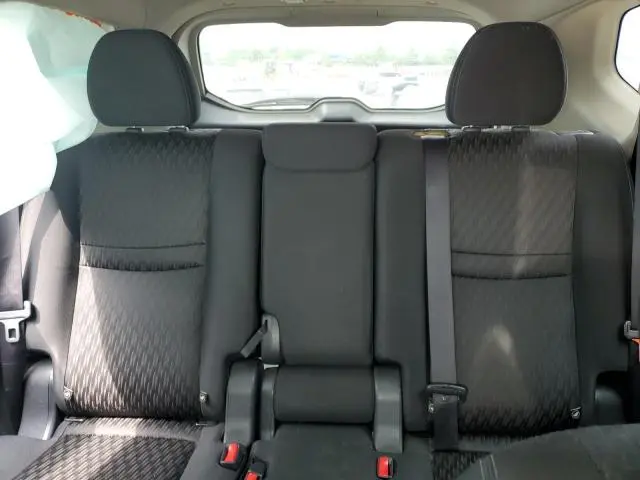 2019 NISSAN ROGUE S  