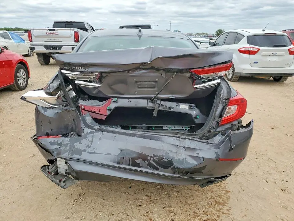 2019 HONDA ACCORD EX  