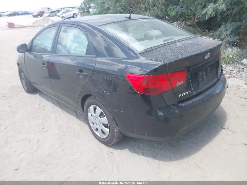 2013 KIA FORTE EX