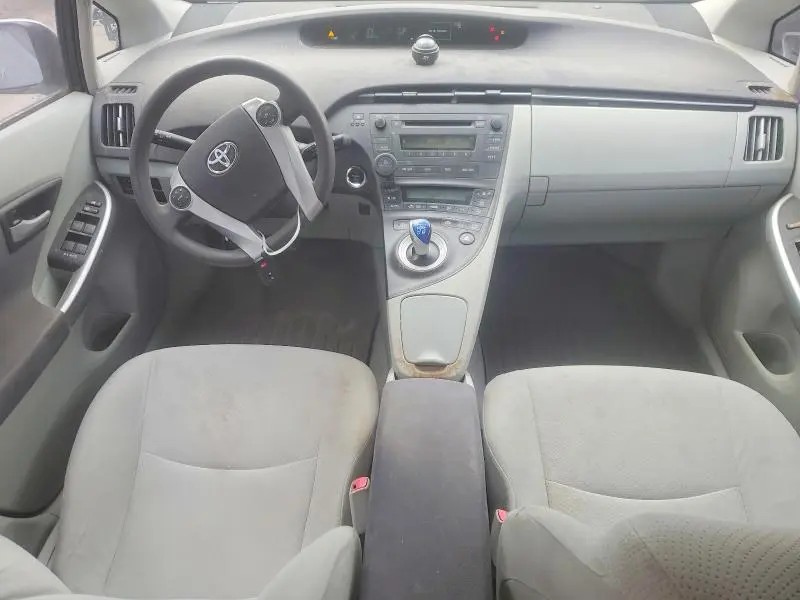 2010 TOYOTA PRIUS II  