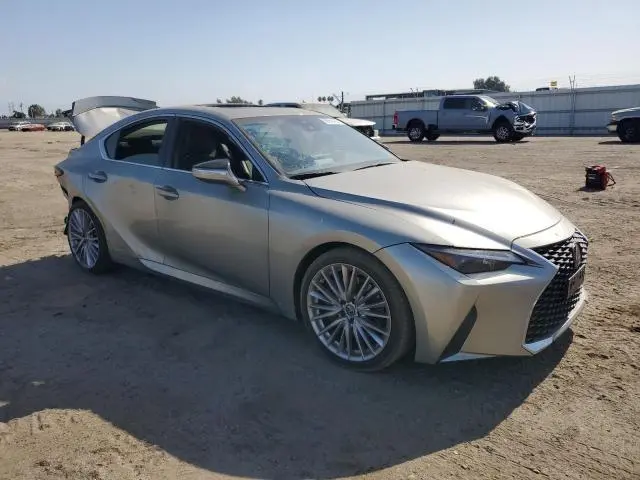 2022 LEXUS IS 300  