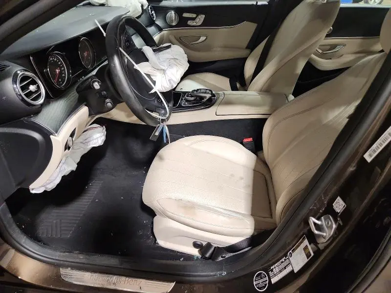 2017 MERCEDES-BENZ E 300 4MATIC  