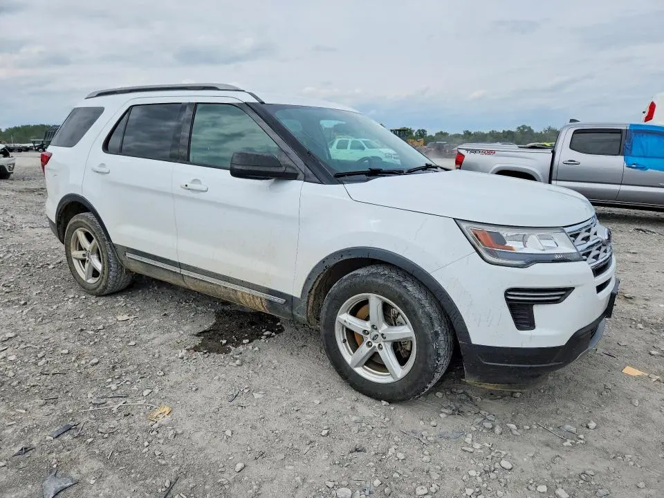 2019 FORD EXPLORER XLT  
