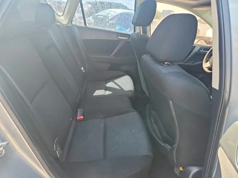 2013 MAZDA 3 I  