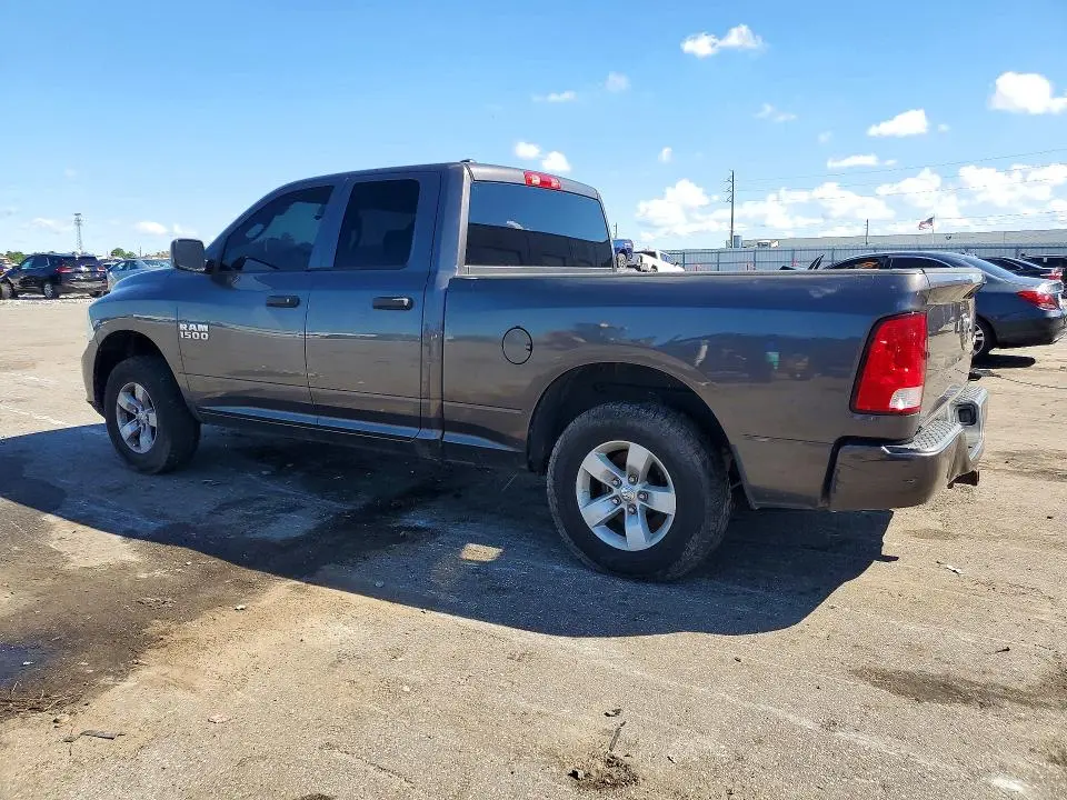 2016 RAM 1500 ST  