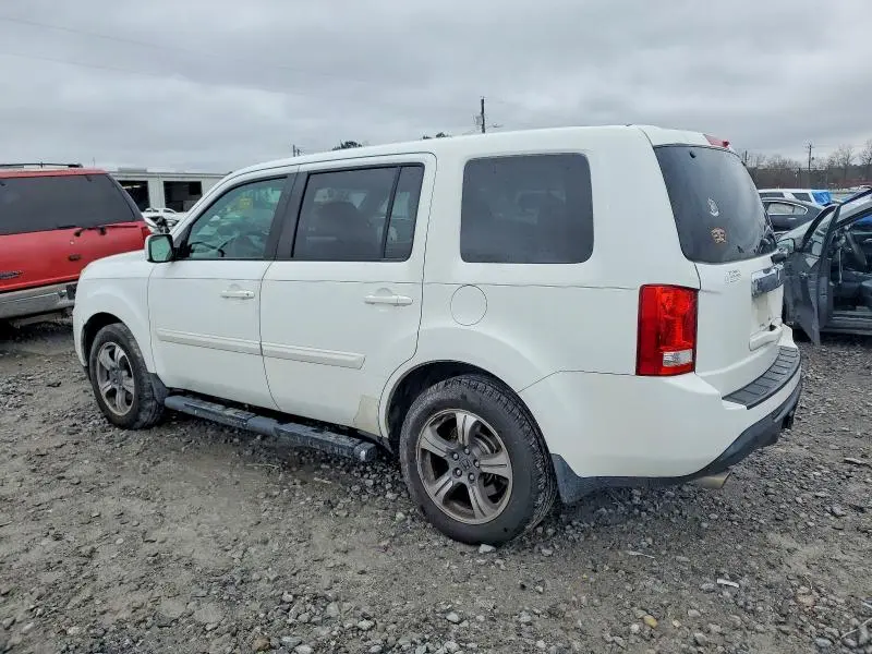 2015 HONDA PILOT SE  