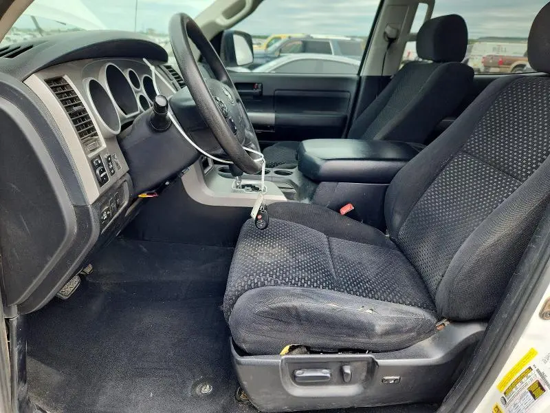 2013 TOYOTA TUNDRA CREWMAX SR5  