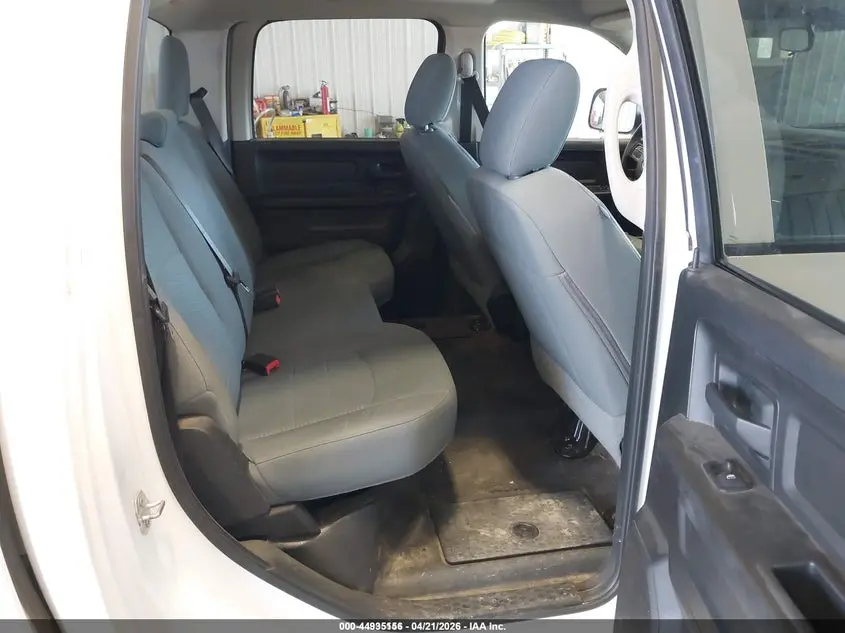 2019 RAM 1500 CLASSIC TRADESMAN  4X4 5'7 BOX