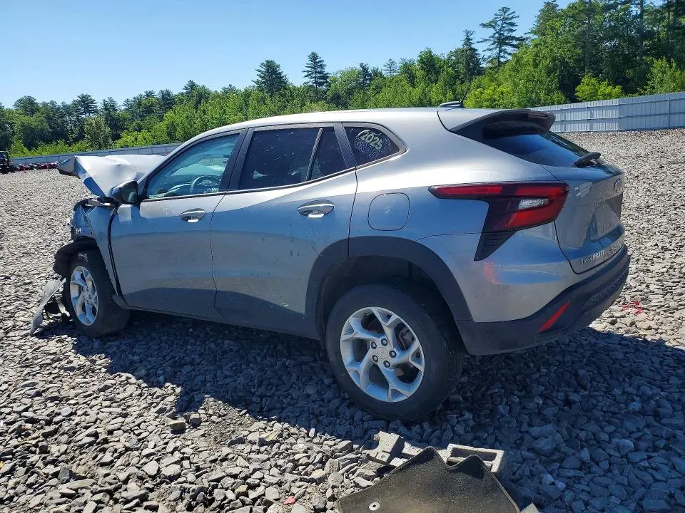 2024 CHEVROLET TRAX LS  