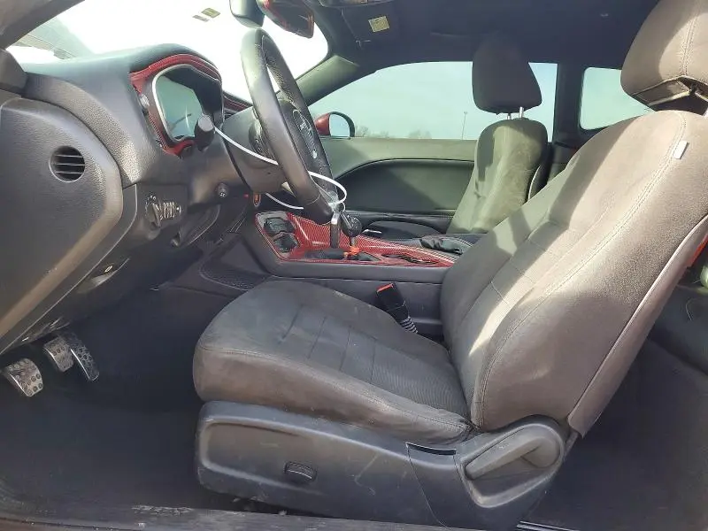 2016 DODGE CHALLENGER SRT 392  