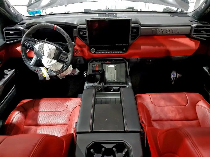 2024 TOYOTA TUNDRA CREWMAX LIMITED  