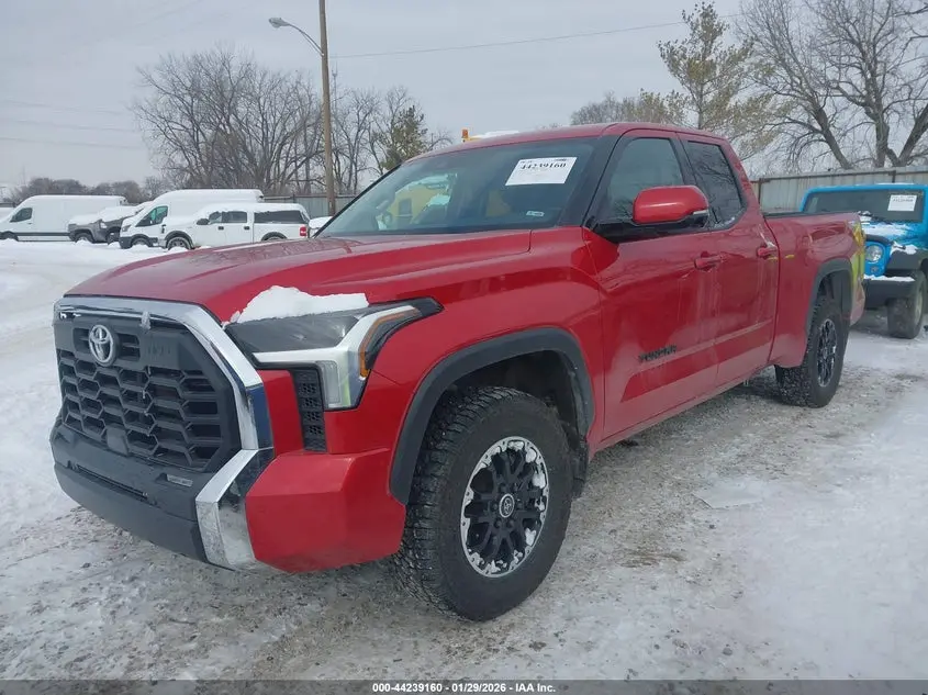 2022 TOYOTA TUNDRA SR5