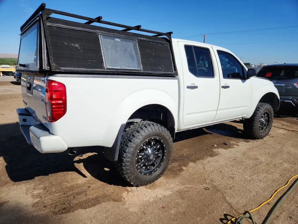 2019 NISSAN FRONTIER S  
