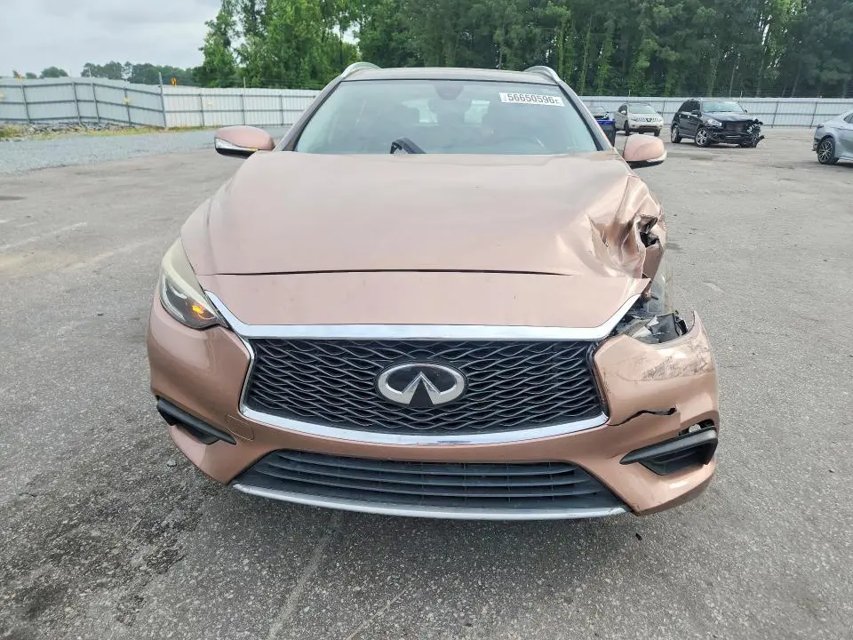 2019 INFINITI QX30   