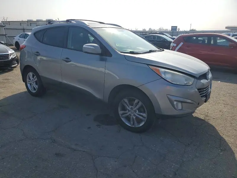 2013 HYUNDAI TUCSON GLS  