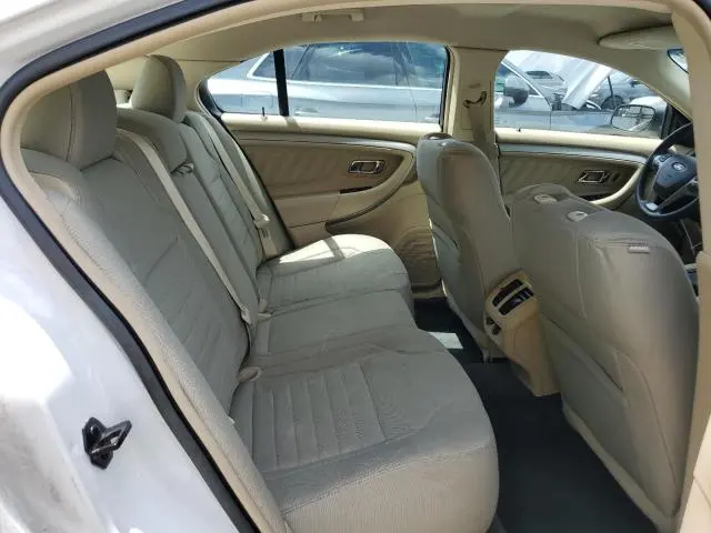 2017 FORD TAURUS SE  