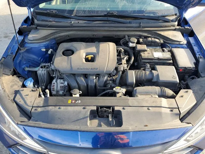 2020 HYUNDAI ELANTRA SEL  