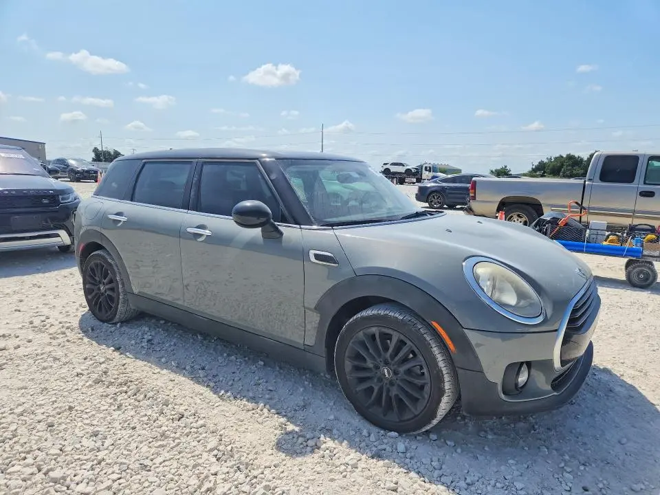 2018 MINI COOPER CLUBMAN  