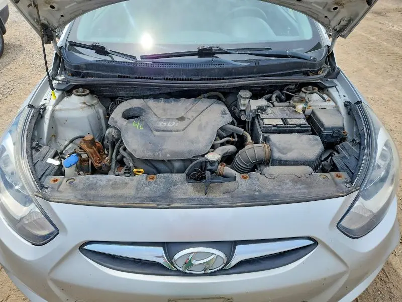2014 HYUNDAI ACCENT SE  