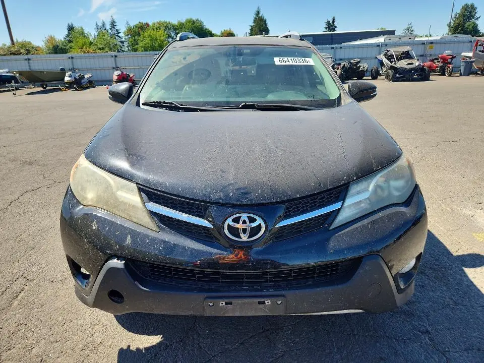 2013 TOYOTA RAV4 XLE  