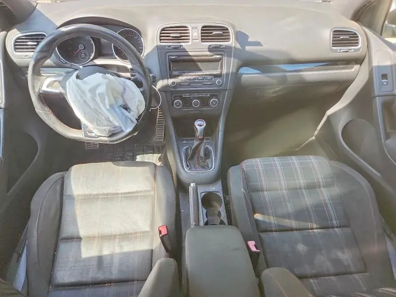 2013 VOLKSWAGEN GTI   