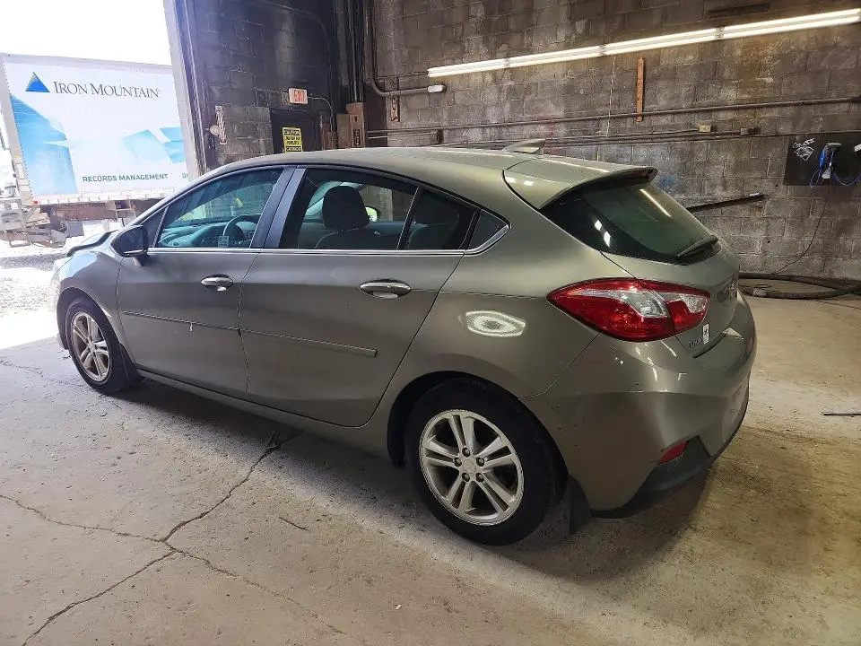 2017 CHEVROLET CRUZE LT  