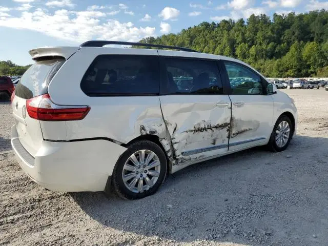2015 TOYOTA SIENNA XLE  