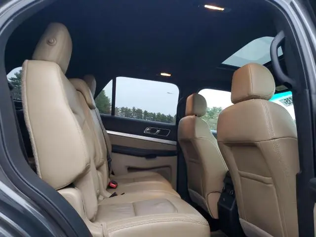 2016 FORD EXPLORER XLT  