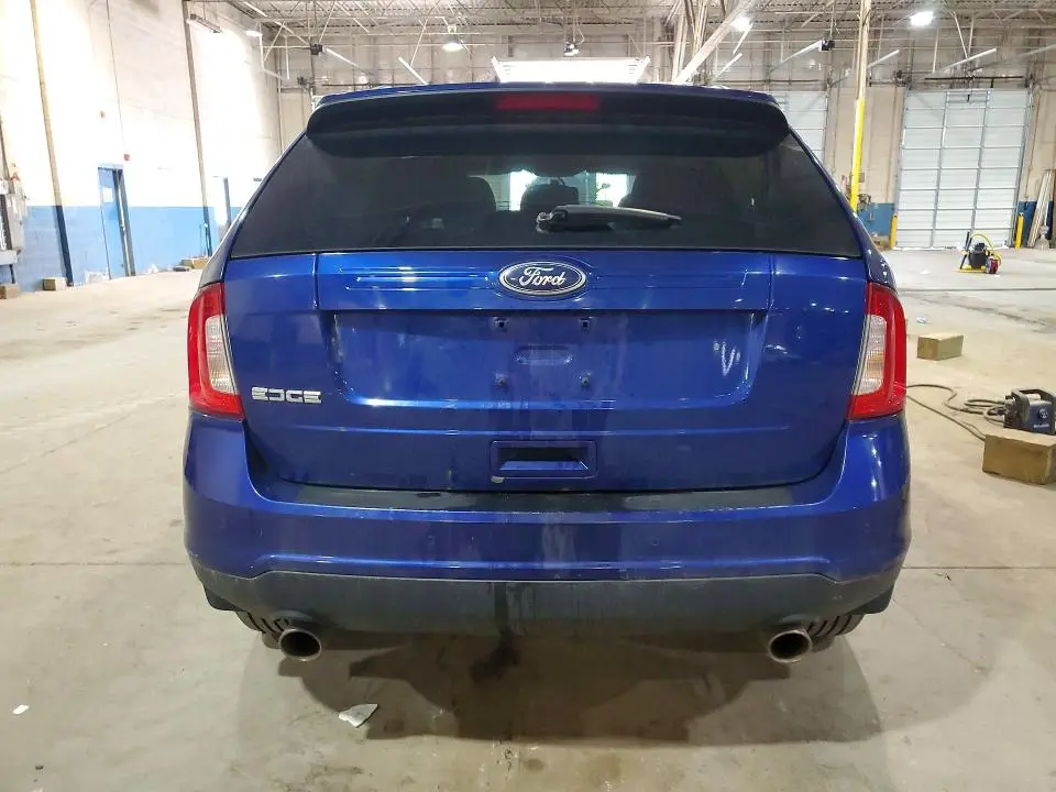 2013 FORD EDGE SE  