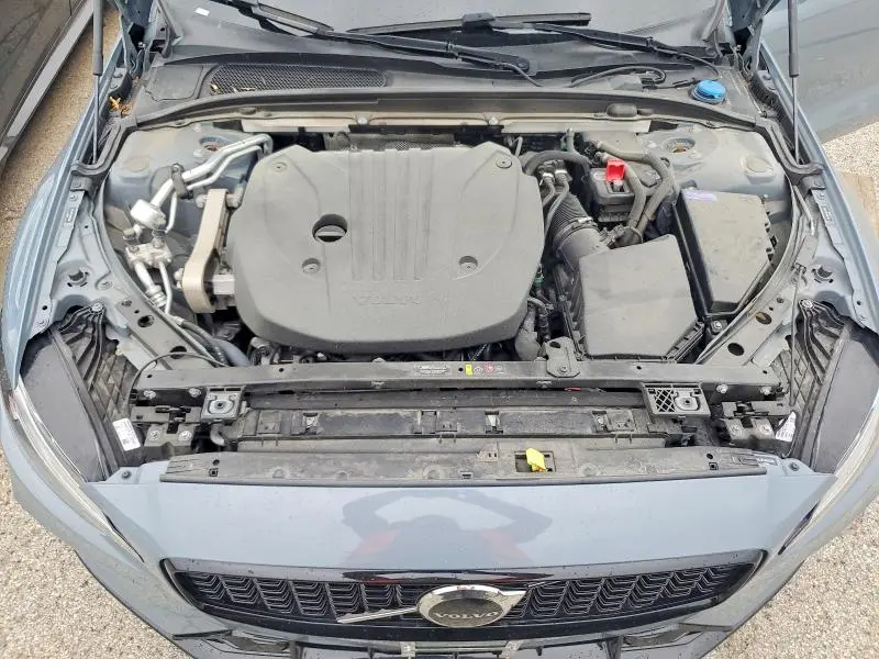 2024 VOLVO S60 CORE  