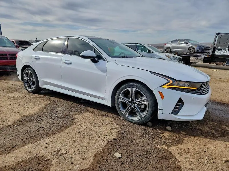 2022 KIA K5 EX  