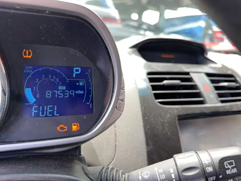 2014 CHEVROLET SPARK 1LT  