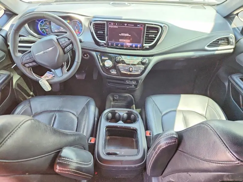 2022 CHRYSLER PACIFICA HYBRID TOURING L  