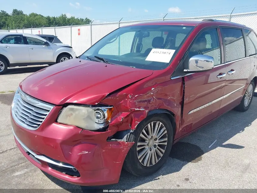 2012 CHRYSLER TOWN & COUNTRY LIMITED