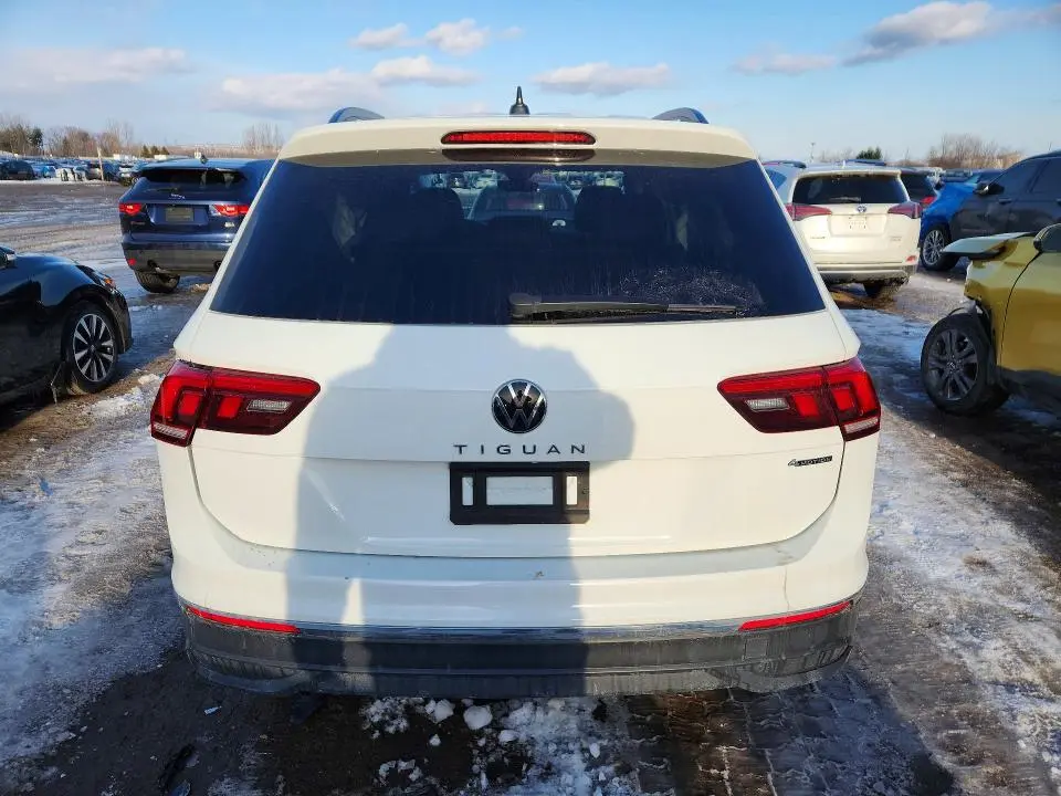 2022 VOLK TIGUAN SE  