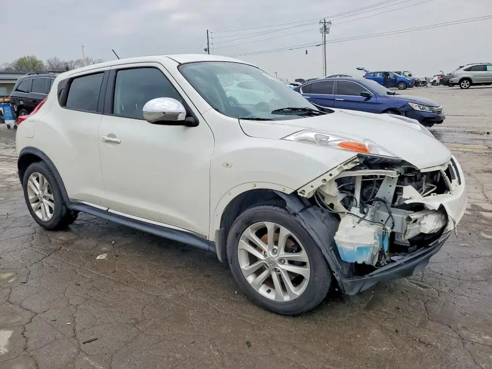2013 NISSAN JUKE S  