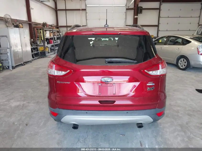 2016 FORD ESCAPE SE