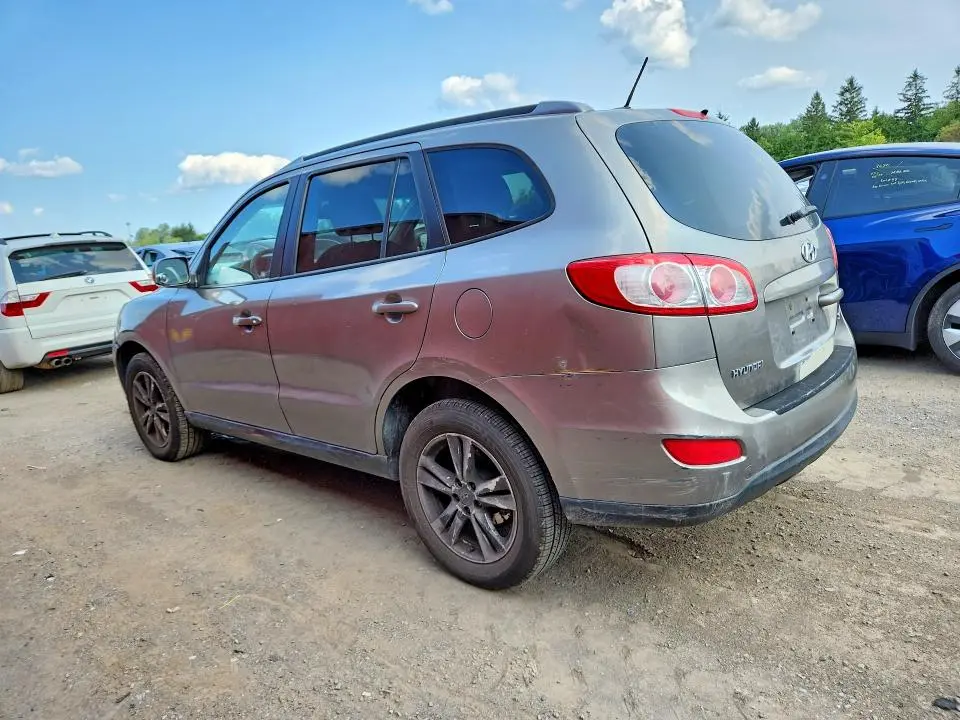 2011 HYUNDAI SANTA FE GLS  