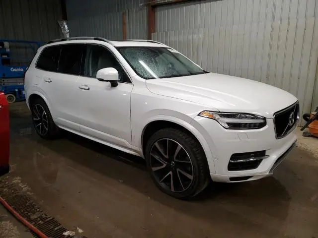 2019 VOLVO XC90 T8 MOMENTUM  