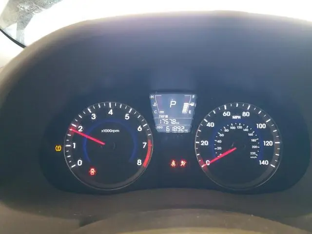 2012 HYUNDAI ACCENT GLS