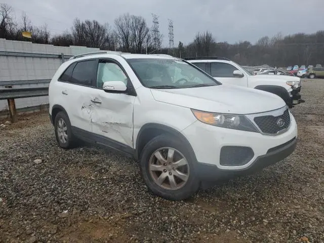 2012 KIA SORENTO BASE  