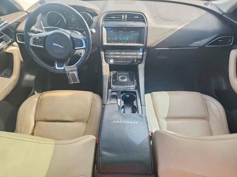2020 JAGUAR F-PACE PRESTIGE  