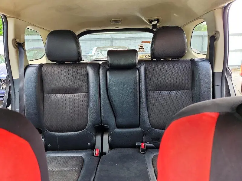 2015 MITSUBISHI OUTLANDER SE  