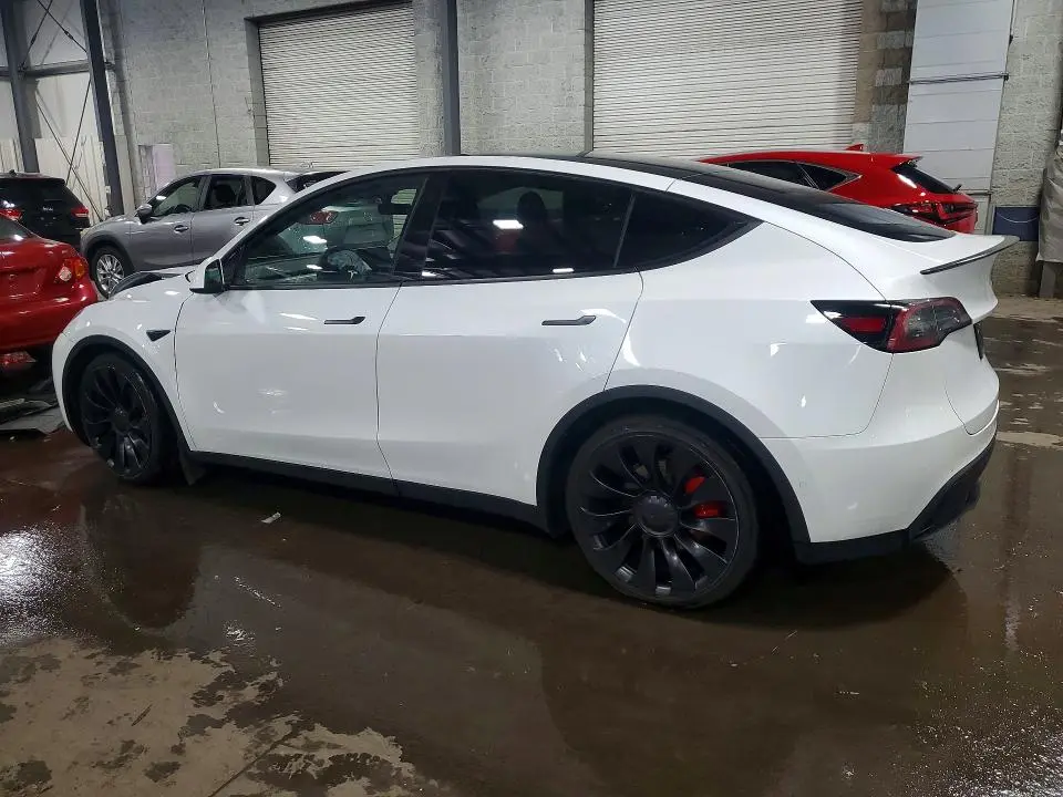 2022 TESLA MODEL Y   