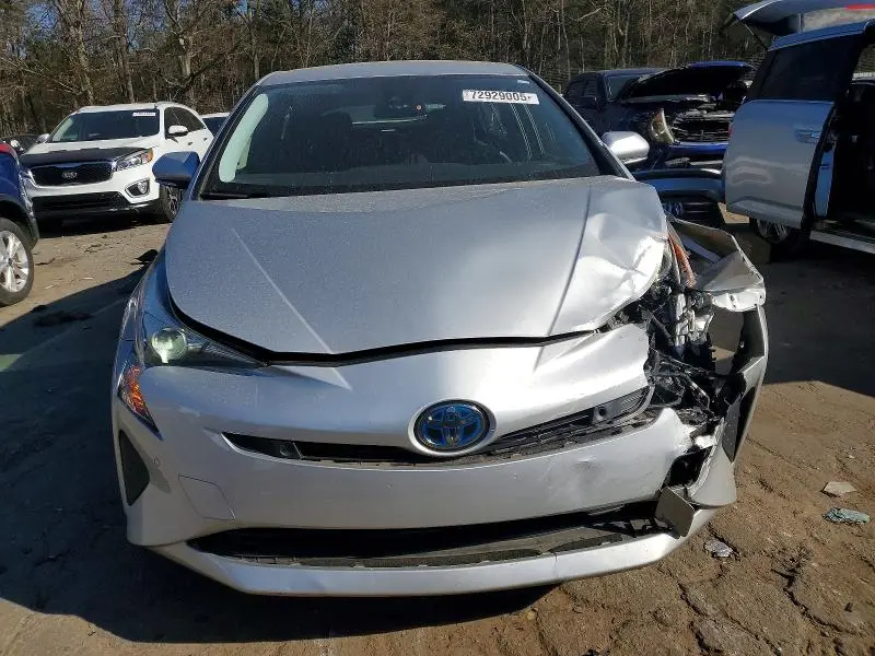 2018 TOYOTA PRIUS   