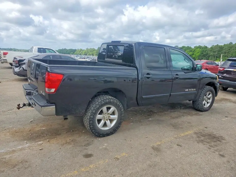 2012 NISSAN TITAN S  