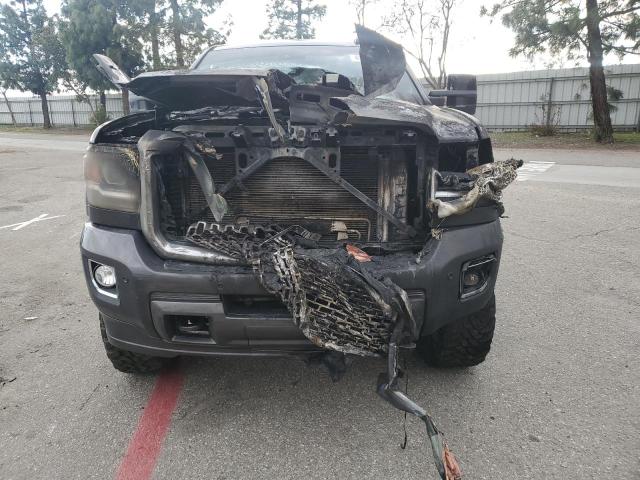 2015 GMC SIERRA K2500 DENALI