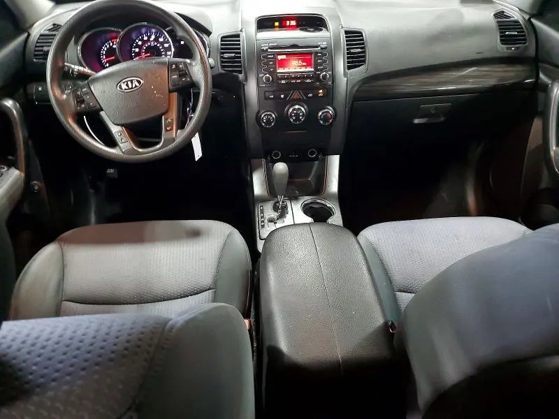 2012 KIA SORENTO LX  