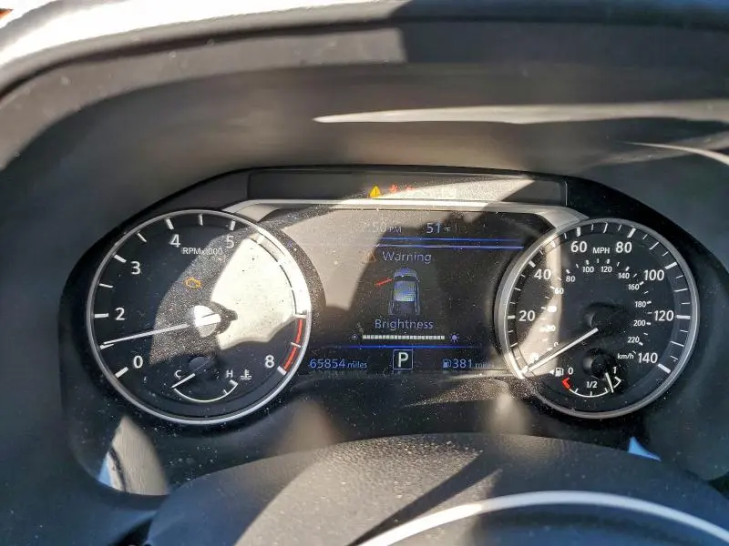 2021 NISSAN ALTIMA SR  